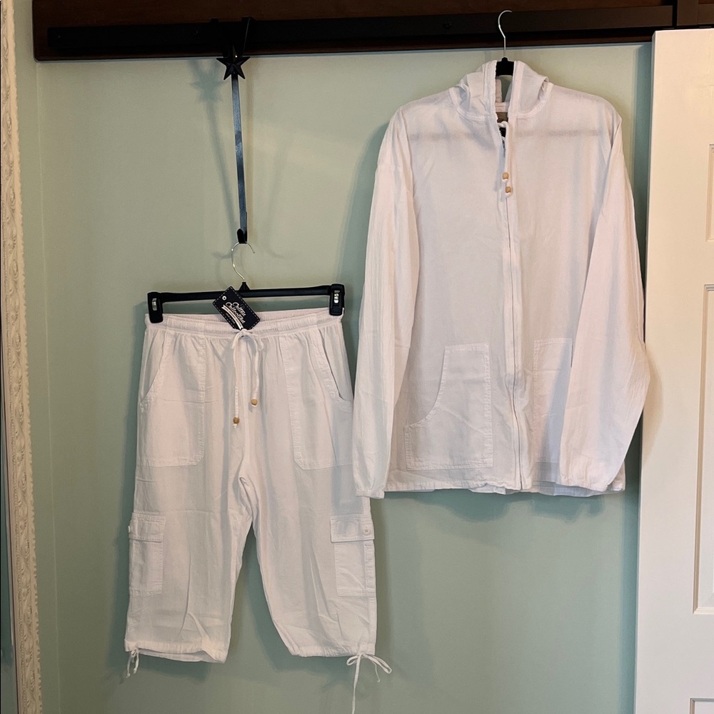 NWT White Lightweight Jacket and Cropped Cargo Pants Set 100%Peruvian Cotton